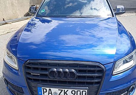 Audi Q5 2.0 TDI quattro (clean diesel)