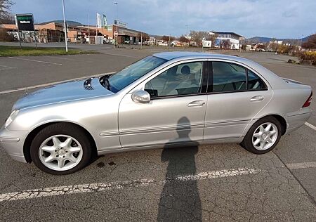 Mercedes-Benz C 180