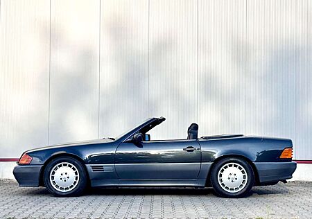 Mercedes-Benz SL 300 300SL-24 H-Kennzeichen ,Kindersitze