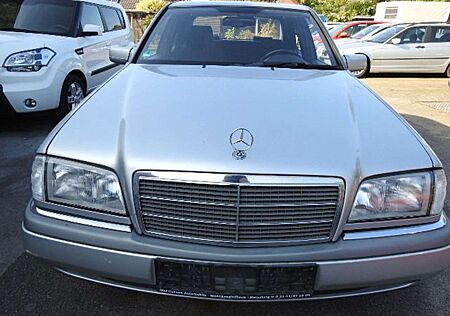 Mercedes-Benz C 180 Elegance. ESSD. 5-Gang. 2.Hand.