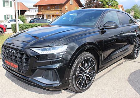 Audi Q8 50 TDI quattro S-Line