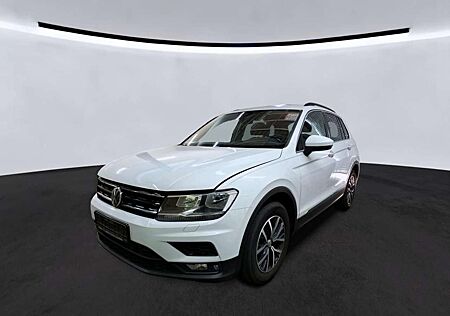 VW Tiguan Volkswagen Comfortline*4Motion*NAVI*AHK*ACC*17*8FACH