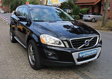 Volvo XC 60 XC60 2.4 D *Momentum AWD*AUTOMATIK*NAVI*AHK*