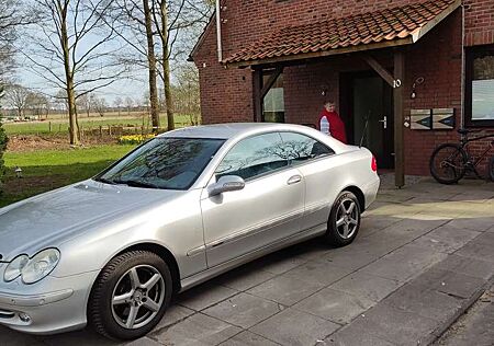 Mercedes-Benz CLK 240 Coupe Elegance