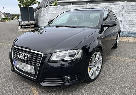 Audi A3 Sportback Diesel 2.0 TDI Sportback DPF quattro