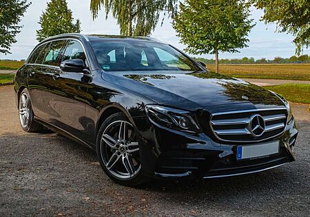 Mercedes-Benz E 200 T-Modell AMG/LED/CARPLAY/KAMERA/SCHECKHEFT