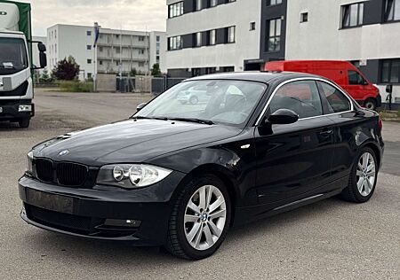 BMW 123 d Coupé Navi Klimaautomatik Euro5 PDC M-Sport