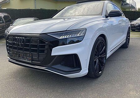 Audi Q8 55TFSIe 2x S LINE BLACK 23/ACC/HuD/PANO/NIGHT