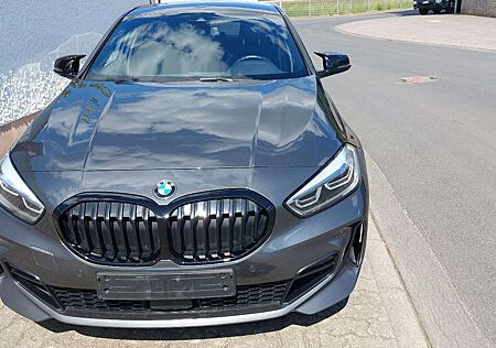BMW 118 d M Sport Paket Scheckheft + TOP 8x M-Alus !