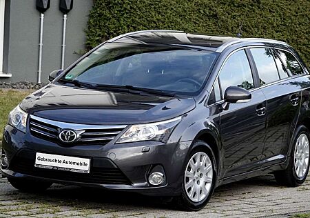 Toyota Avensis Kombi *KAMERA *FACELIFT* NAVI* TEMPOMAT*