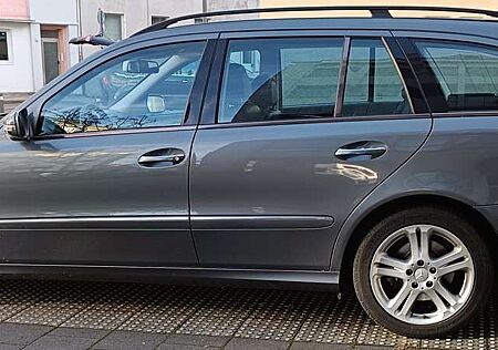 Mercedes-Benz E 280 T 7G-TRONIC Avantgarde AHK