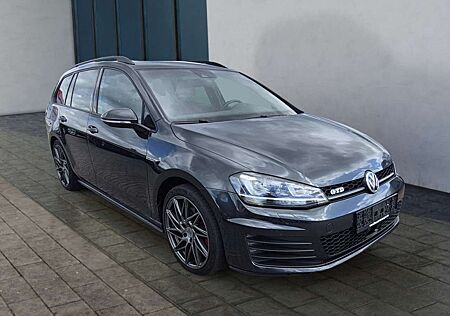 VW Golf Volkswagen VII Variant GTD *Bi-Xenon*Navi*Park-Assist* Klima