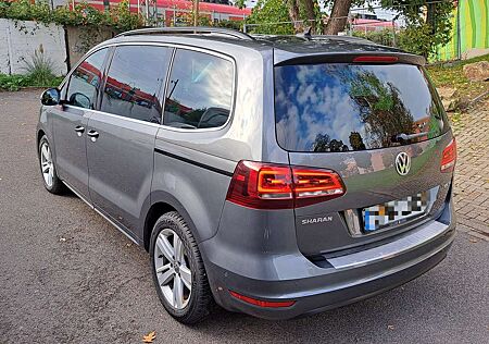 VW Sharan Volkswagen 2.0 TDI 135kW BMT Highline 7 Sitze