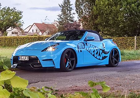 Nissan 370Z 370 Z Roadster Pack