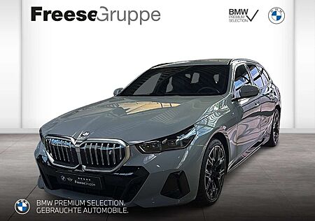 BMW i5 eDrive40 Touring M Sportpaket Head-Up DAB