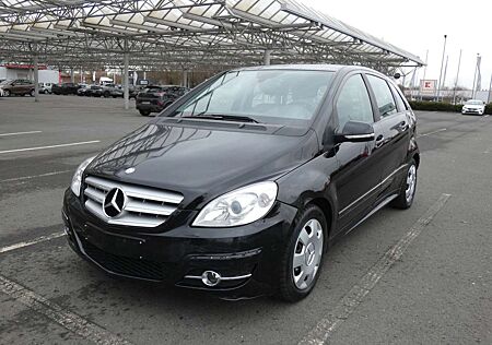 Mercedes-Benz B 200 *Klima*Navi*Teilleder*Shz*Pdc*Ahk*