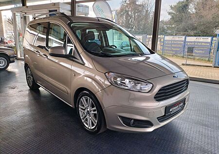Ford Tourneo Courier Titanium