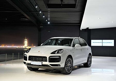 Porsche Cayenne E-Hybrid*SPORT-DESIGN*PANO*BOSE*1.HAND*