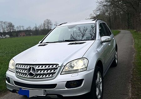 Mercedes-Benz ML 320 CDI 4Matic 7G-TRONIC Edition 10