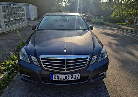 Mercedes-Benz E 250 E+250+CGI+BlueEFFICIENCY+Automatik+Avantgarde