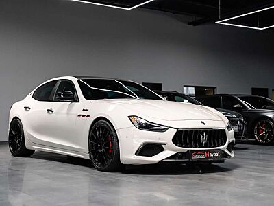 Maserati Ghibli 3.8 V8 Trofeo CarbonPack-360°-21"