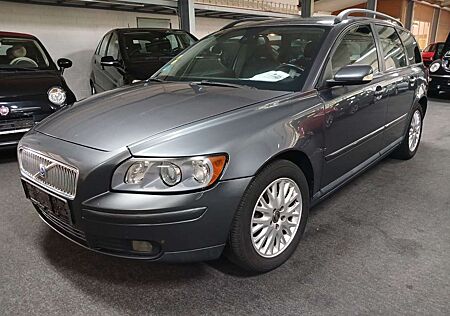 Volvo V50 Kombi 1.8 Momentum TÜV 11/26 ANHÄNGERKUP