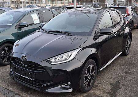 Toyota Yaris Hybrid Teamplayer