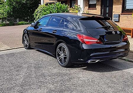 Mercedes-Benz CLA 200 CLA Shooting Brake 200 AMG Line