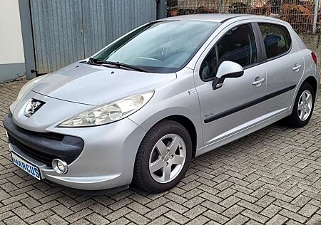 Peugeot 207 95 VTi Filou