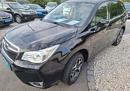 Subaru Forester 2.0D Sport, AHK, Leder