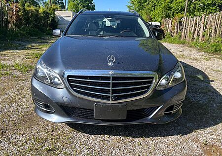 Mercedes-Benz E 350 CGI BlueEfficiency 4Matic