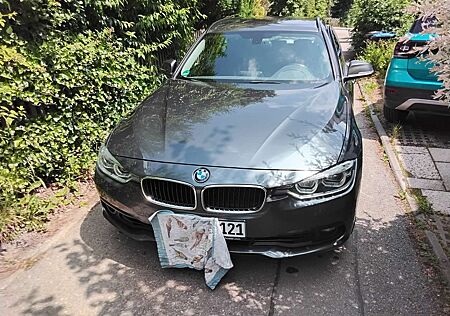 BMW 325d 325 Touring Aut. Advantage