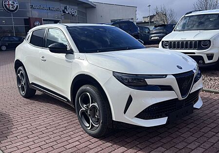 Alfa Romeo Junior Sport Speciale e-DCT6 ab 229€ mtl. Leasen