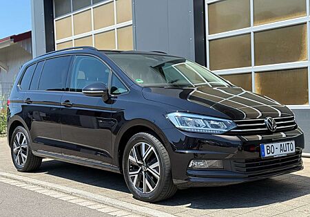 VW Touran Volkswagen 2,0 TDI 7-Sitzer ACC StdHzg. Kamera LED 8-fach DAB