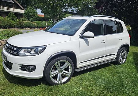 VW Tiguan Volkswagen Sport & Style BMT 4Motion