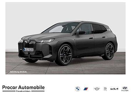 BMW iX M70 xDrive M Sport HUD PANO AHK B&W SOUND