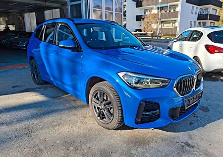 BMW X1 sDrive 18 d M Sportpaket Fahrschulausrüstung