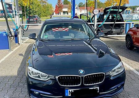 BMW 320d 320 . Sport Line