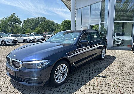 BMW 520 d Touring/AUT/NAV/LED/R-KAM/PDC/ALU