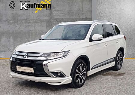 Mitsubishi Outlander Plus 2WD 2.0 MIVEC Rückfahrkamera / Spoiler / Sitz