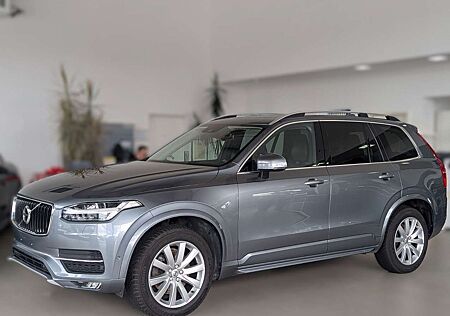 Volvo XC 90 XC90 Momentum AWD Aut /7Sitzer /Pano /Leder/AHK