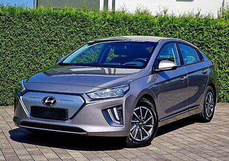 Hyundai Ioniq Elektro mit Herstellergarantie bis 2029