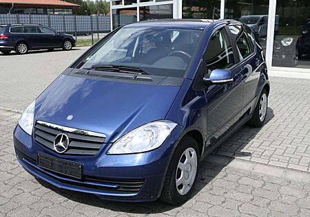 Mercedes-Benz A 160 Klimaanlage/Tempomat/MultifunktionsLenkrad
