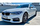 BMW 530 ixDrive Touring *Vollausstatt./Individual/M-Sport*