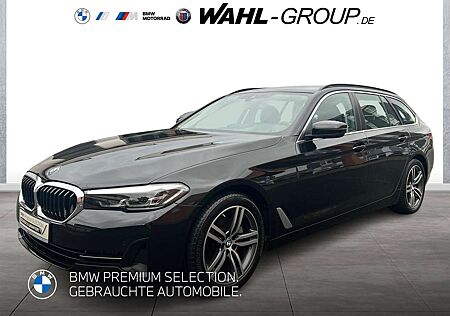 BMW 520 d Touring AHK Navi LED Sport SHZ PDC ActiveGuard