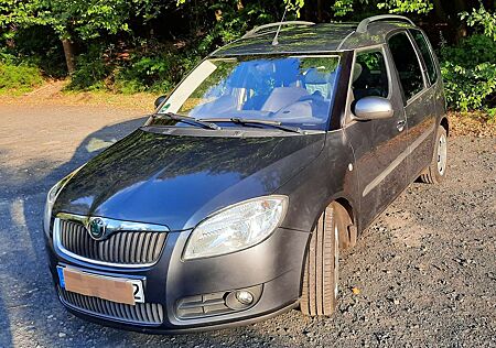 Skoda Roomster 1.4 TDI PLUS EDITION, AHK und Sitzheizung