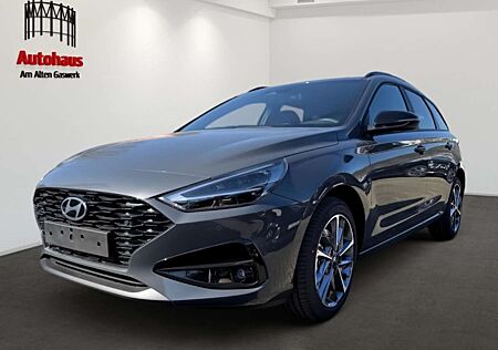 Hyundai i30 KOMBI ADVANTAGE AUTOMAT+NAVI+KLIMAAUT+SITZHZG