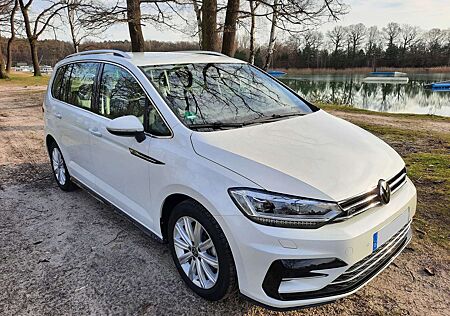 VW Touran Volkswagen 1.5 TSI ACT OPF DSG Highline, R-Line