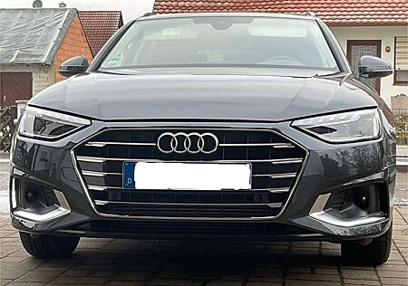 Audi A4 35 TFSI advanced