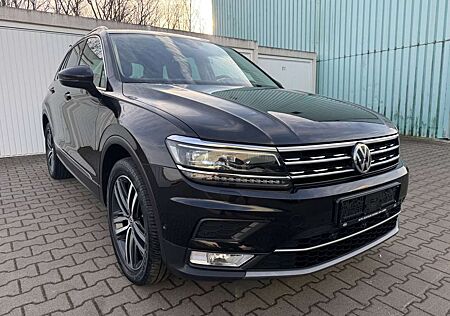 VW Tiguan Volkswagen Highline 4Motion *ACC*HUD*Pano*AHK*Leder*